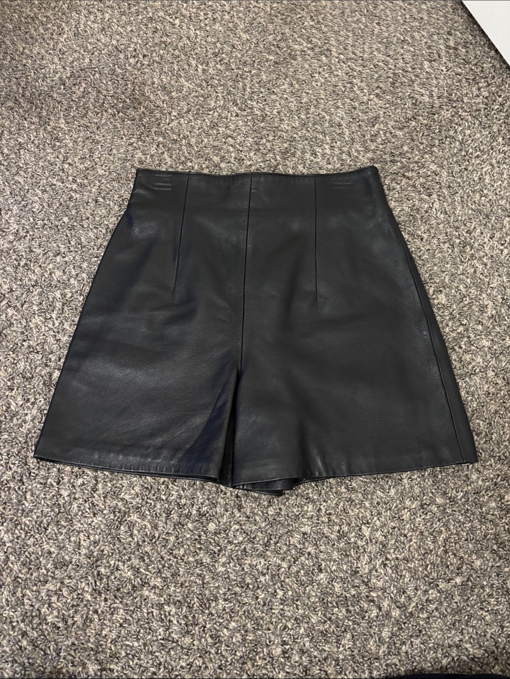 Valstar ULTRA HIGH WAISTED leather shorts vintage M biker pinup goth grunge Y2K